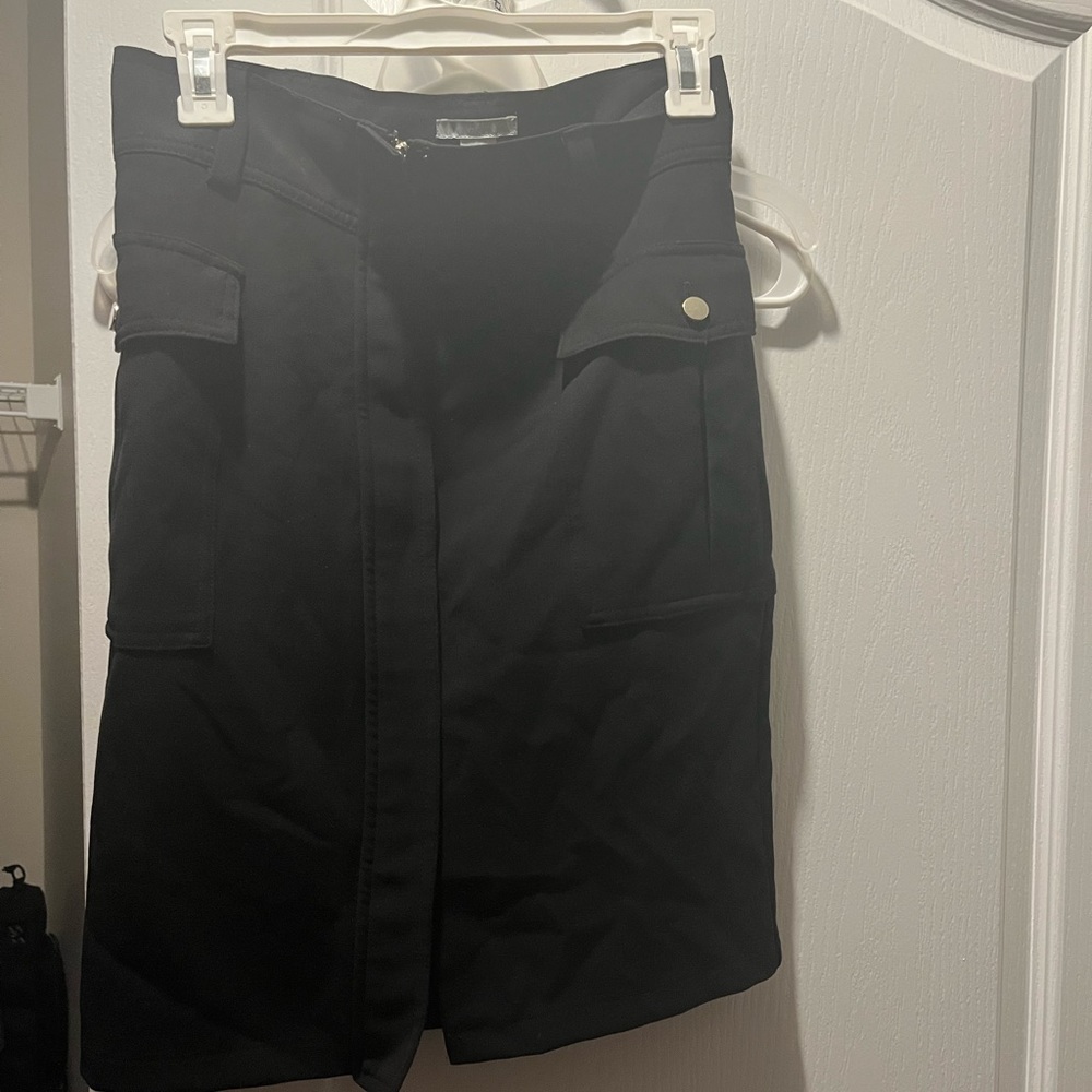 H&M Black Skirt